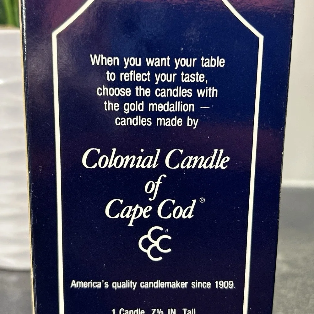 NEW Colonial Candle of Cape Cod 7.5